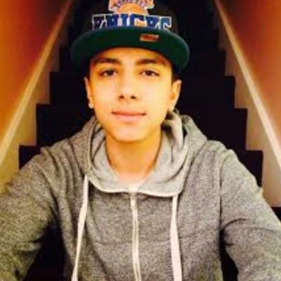 moWestmanagment's profile picture. #Jewelboyz Follow and share all music videos on youtube 16 year old rapper
Any booking enquiries contact mowestmusic@hotmail.com