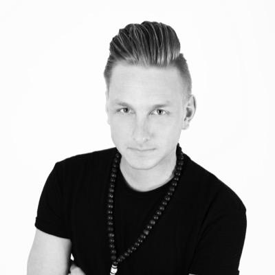 resident @club cell almere & resident @exit apres chique amsterdam.!! Fresh and Dynamic Dj with a wide variety of music from Eclectic, Urban, House & Latin.!!