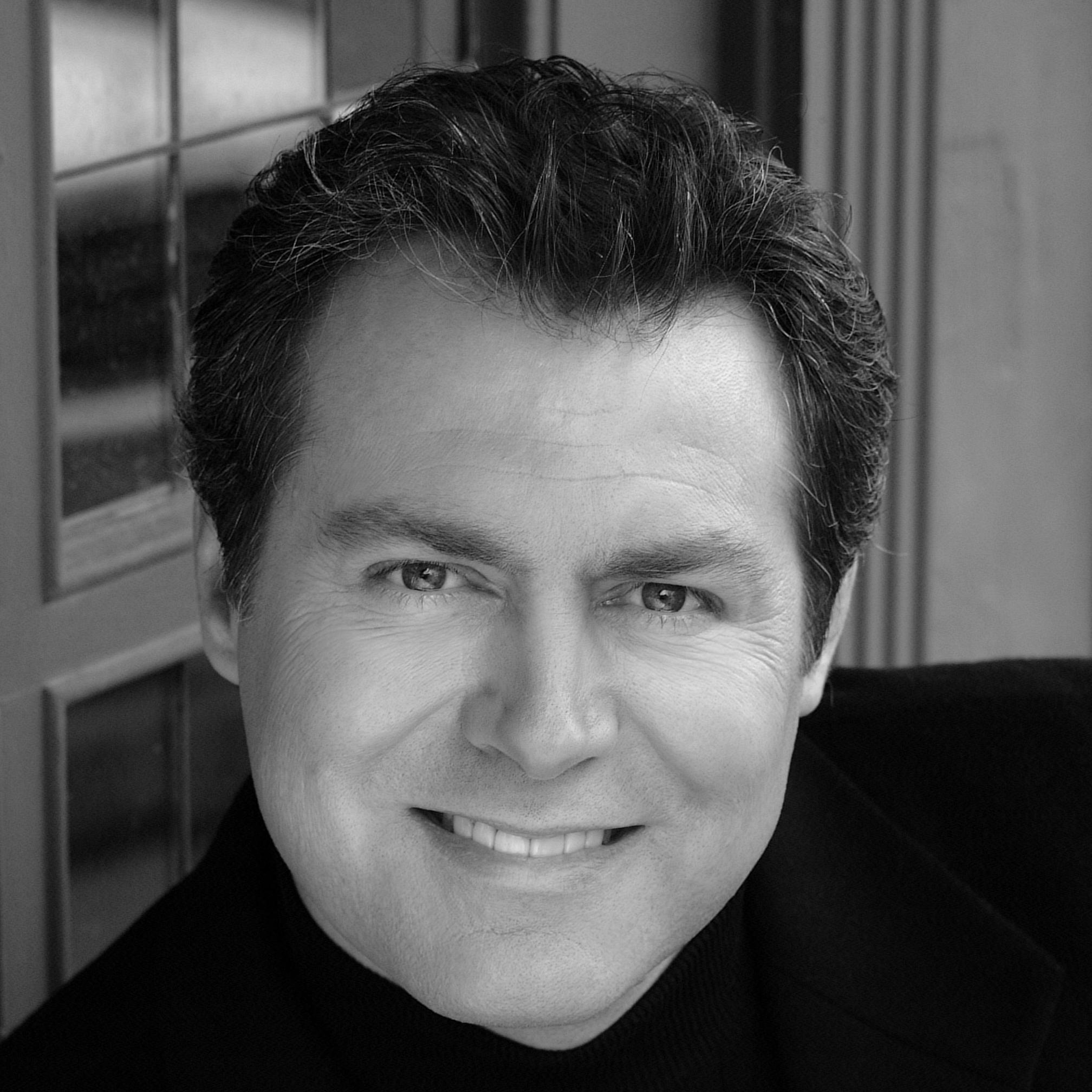 Dr. Jim English is a triple board-certified facial plastic and cosmetic surgeon in Little Rock, AR. With 35 years of experience you can expect stunning results.