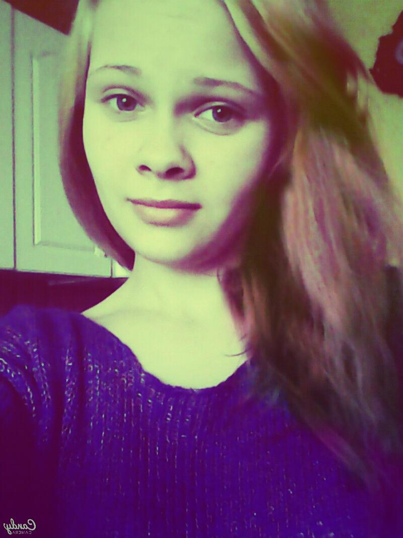 Maja,15 years old,Poland       5SOSFamily&Borussen&Directioner     #PolandNeed1D    ’It's better to be hated for what you are than to be loved for what you're n