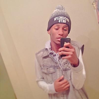 Pee_Savage's profile picture. instagram princiv__