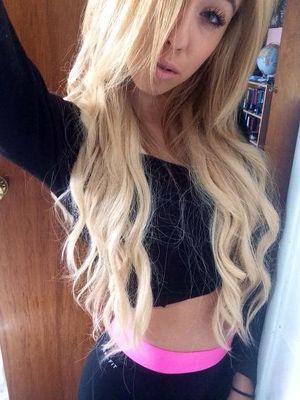no im not a pornstar. 17 year old model and music video star. @CandySODMG