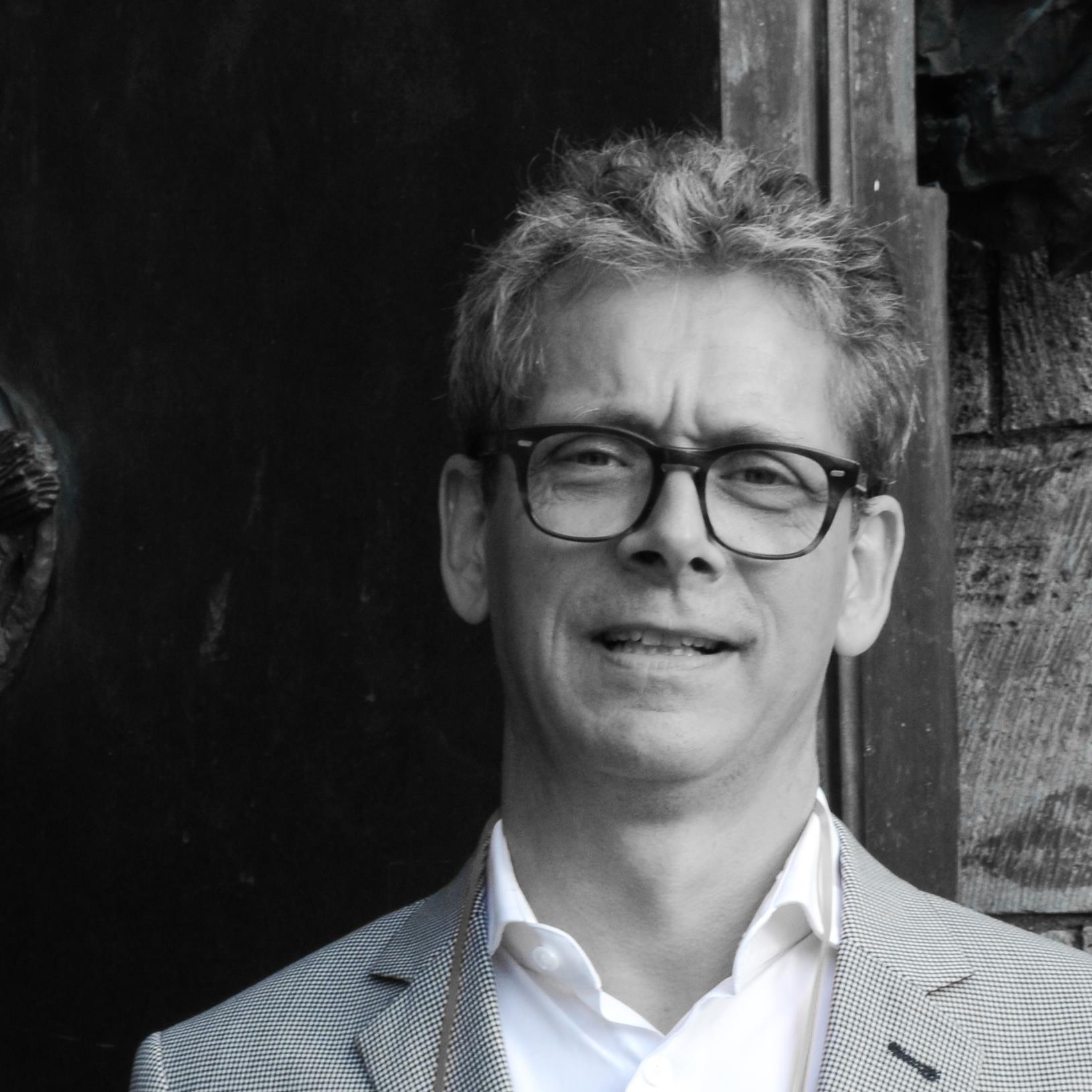 Financieel-economisch journalist | tekstschrijver | eindredactie | mediatrainer | coördinator De Ondernemer | Rotterdammer(t) | aanjager | zeiler | why