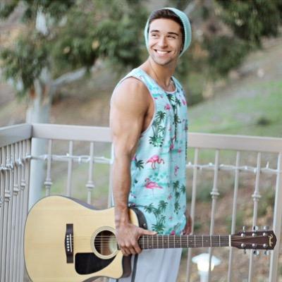 {follow me|| BIGGEST JAKE MILLER FAN|| UNTIED STATES MARINE CORPS GIRLFRIEND|| I❤️JAKE MILLER}