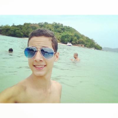 14 Years, Colunista e YouTuber. Snap: matheus_svra