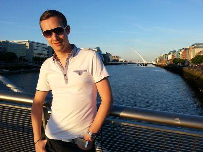 PaulyJ84's profile picture. Tall chap from Worcester