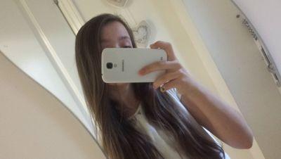 12•UK♡Abby♡Jasmine♡Sophie♡