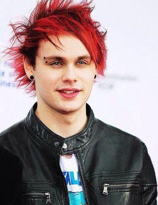 I'm M-Mikey..||shy|Cal ❤ ||