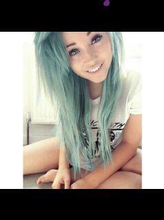 Hi I'm happy haha 
i love 5 seconds of summer