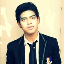 fadillahm112's profile picture. 