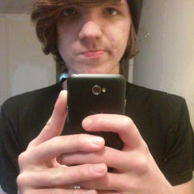 nwillis767's profile picture. love music like Hollywood undead an fall out boys an sometimes draw I like listen to skrillex I'm on Instagram to my username is nickwillis3