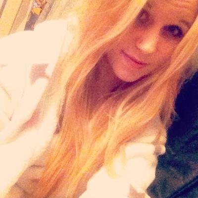 18 years old , like to think of myself as a princess