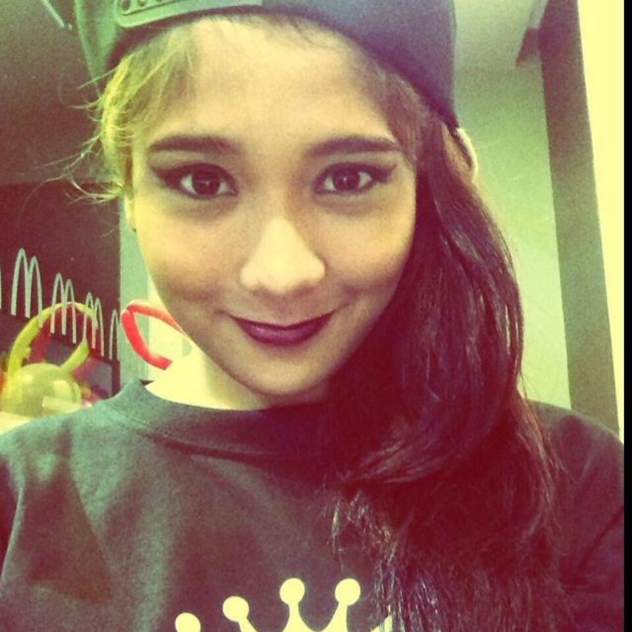 DwarFiaNn's profile picture. ang AKIN ay AKIN ...