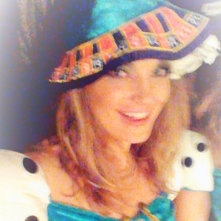 elyzen33's profile picture. 