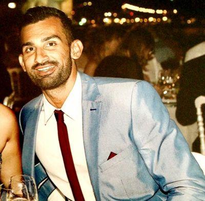 mkh3ra's profile picture. 