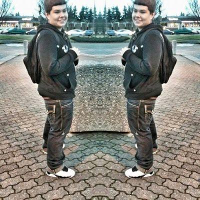 stayflee_'s profile picture. Im too flee for all the bs