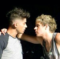 by @ziallcastic