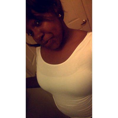ion fear no female , she bleed , just like me ✌