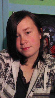 SongLyric_Vanna's profile picture. Hiya! I'm 15 years young, & I'm a Freshman in High School :D I love all kinds of music :) I tweet song lyrics to inspire