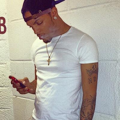 LADIESLOVELO's profile picture. Chris Barron 
NO STRUGGLE, NO PROGRESS  
IG: Papi_Chu_Lo