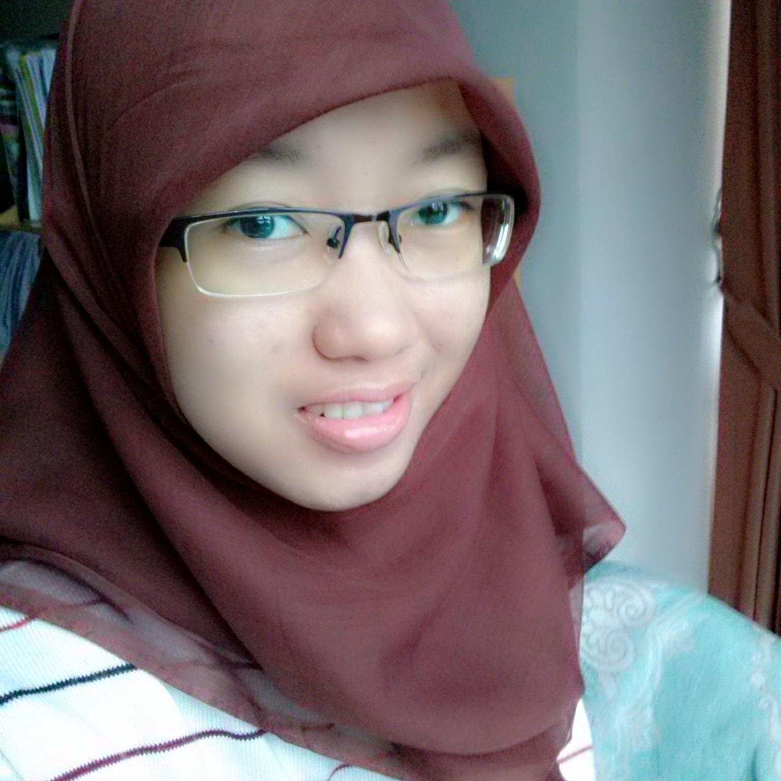Studied in  S1 Pharmacy UHAMKA. At last Pharmacy Asist. In Siloam Hospitlas Karawaci Lippo Village Tanggerang