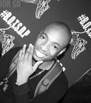 Choreographer & music producer for @reptilez_crew and owner of @DEFINITION_SQD- ambassador for @Dcshoesafrica for bookings contact Siphiwe Mgaga 0713148653
