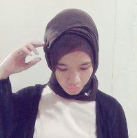AM A WEIRDO!!!
