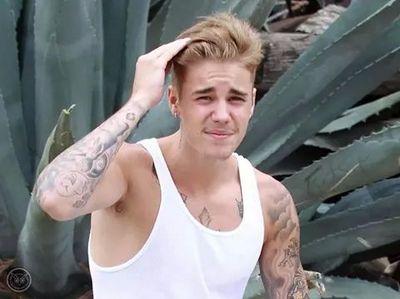 Sigueme y te sigo  Belieber 4 ever :'3