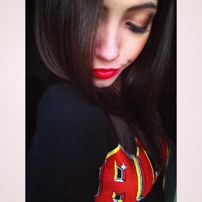 Used this account for 2 of my college classes where i had to tweet for a grade. Follow my MAIN twitter: @hopevista