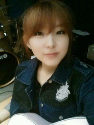 Punya 4minute | 94L | Panggil mbem | Let's make some noises