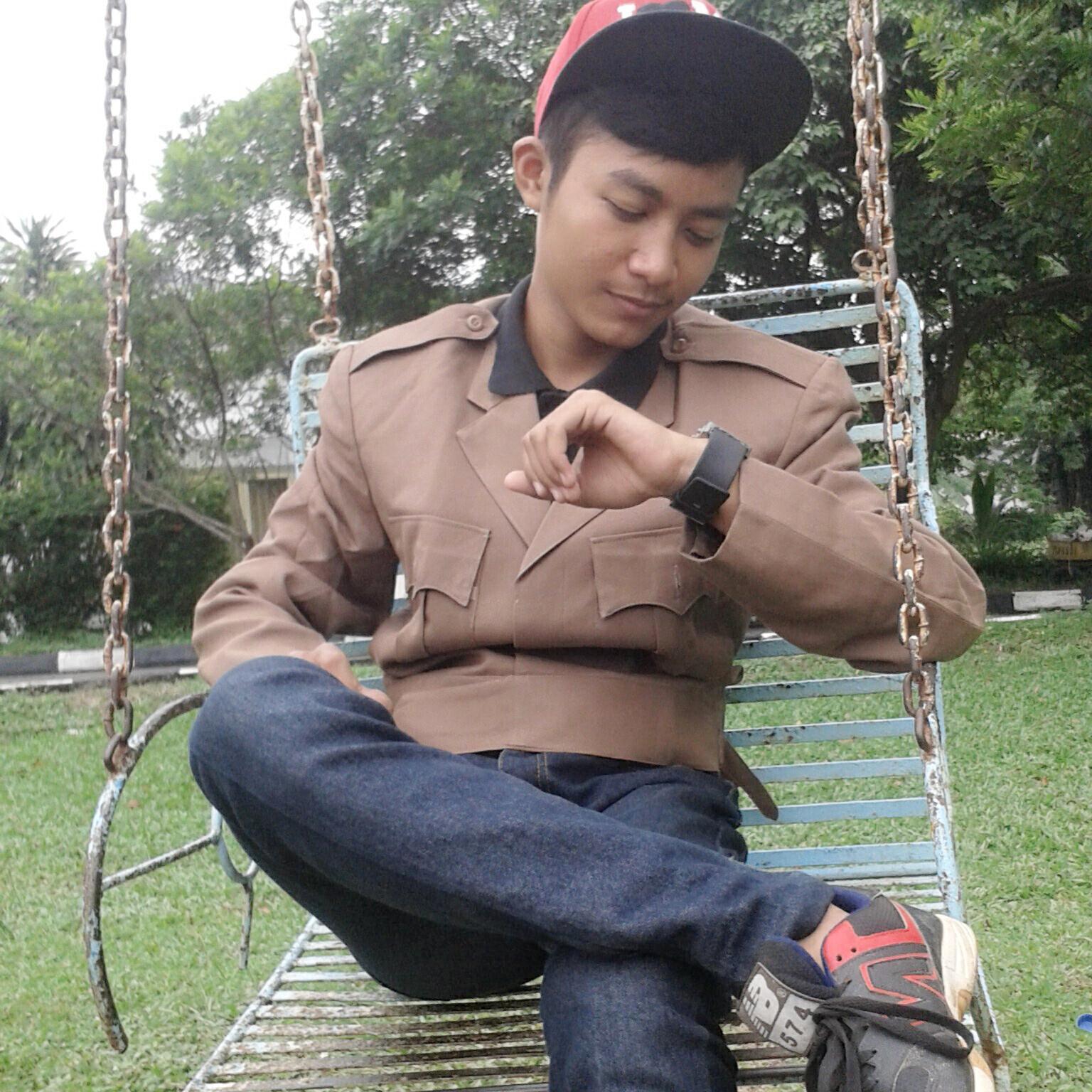 3 september 1997|Palembang|UMP'15 Civil Enginering|74D68D84|mention for follback||