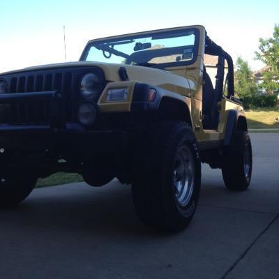 tjjeeper19's profile picture. Jeeper from the Lone Star State | Jeeps and Soccer. I may or may not post random things. #JeepMafia | DM your jeep pics to be featured✌️