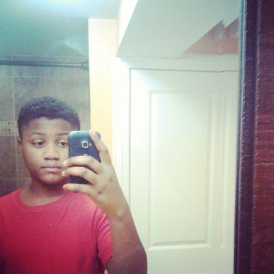I am a boy looking for someone to notice my talent of singing and I need support so follow me and I promise I will upload  videos and follow you back