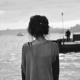 tweets regarding being heartbroken, break-up's and loosing/missing someone.