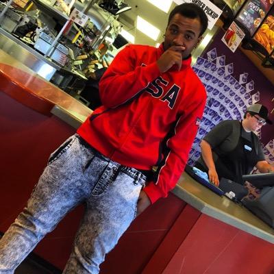 add s/c #thottiegvngdeon #Royalty👑 #FreeBro🔑yung nigga chasing that bred🍞