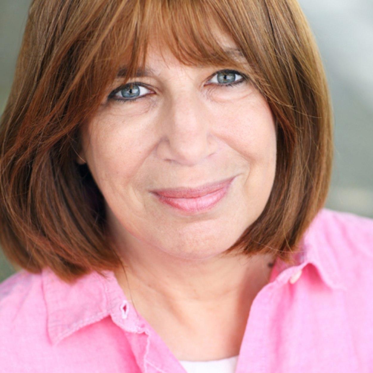 tweetadeleine's profile picture. Screenwriter, journalist, actress, host, brand ambassador.