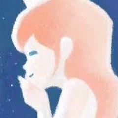 I'm Princess Rosalina, I'm just a lonely girl who's friends are only Lumas. I lost my mother when I was very young. The Lumas are my only family.  #AU #RP.