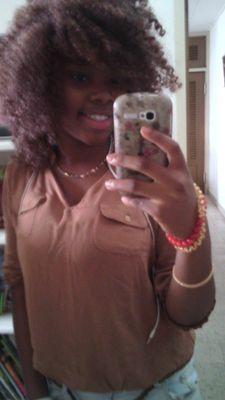 Ancien compte : @graceenora Je m'assumes pleinement..Et tres fiere de moi ..Follow me ..Enfin si tu veux