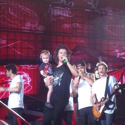 We where a mu acc but we wanted to stay :) @snowcocoamikey @SatanTailStyles