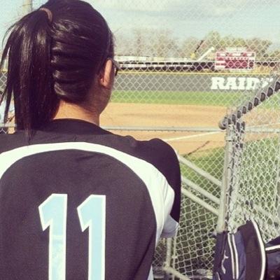 MjReyes1024's profile picture. im taken by a guy named josue.✨ smoking is a habit.