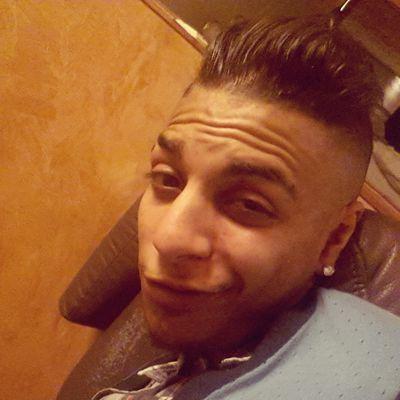 Face : Ramy Lafifi ; Insta : peopl01 ; Snap : ramylafifi        #CogiteA2FoisAvantDeVouloirMeConnaitre