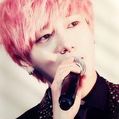 SuperJunior Yesungbot...☃ http://t.co/h9mi550BMw http://t.co/N1HkJrdTPC since 12/3/10 ( RealY▷@shfly3424 )