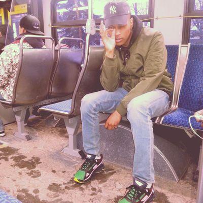 Laz | Keep it light