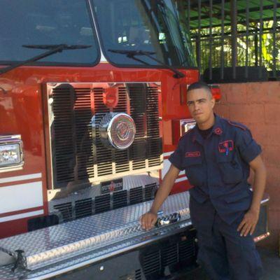 Eldani2021's profile picture. Bombero Profesional/Lcdo. Cs del Fuego y Seguridad contra incendios/TSU Prod.Industrial/Asesor en área de Seguridad y Salud en el Trabajo/
