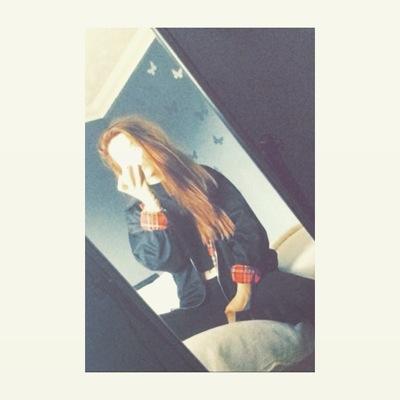 emily_whitty's profile picture. ✗Eminem✗