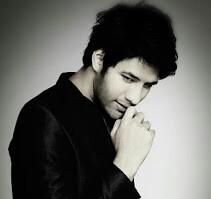 Fanbase Of @AmmarZoni Always Support him. No mather What Happen