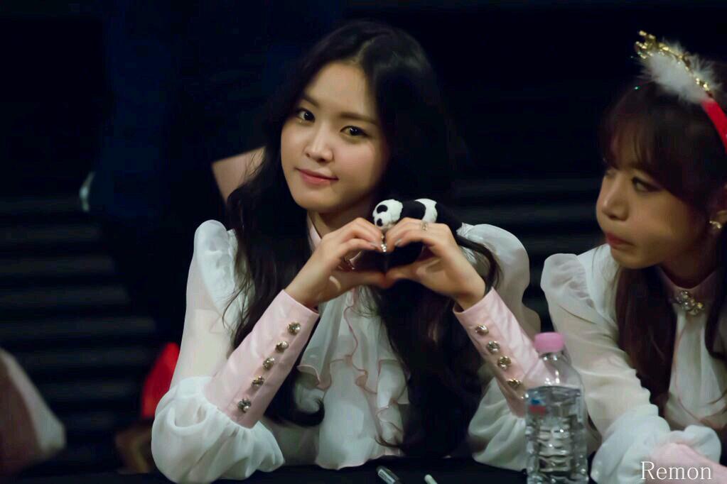 Thea Hasley Quinn – University of Evernee's student – 14th February 1994 - $350