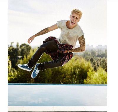 Pide tu icon de One Direction o Justin Bieber y en cuanto podamos lo hacemos! [Poner foto que quieres para el icon] Gracias por la paciencia! x