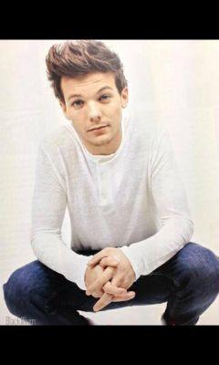 I want to wish the best and happiest birthday to one of the most amazing wonderful beautiful boys on earth, Louis Tomlinson. @Louis_Tomlinson I LOVE YOU SO MUCH