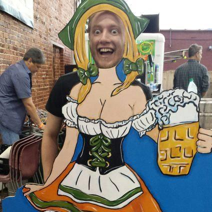 iareprogrammer's profile picture. Programmer/Intern/Student/InfoSec/Lover of Science, Technology, and Beer